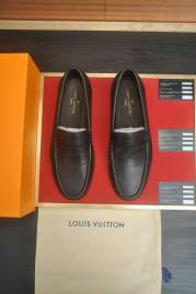 Picture of Louis Vuitton Shoes _SKULVsz39-45hnq014814782